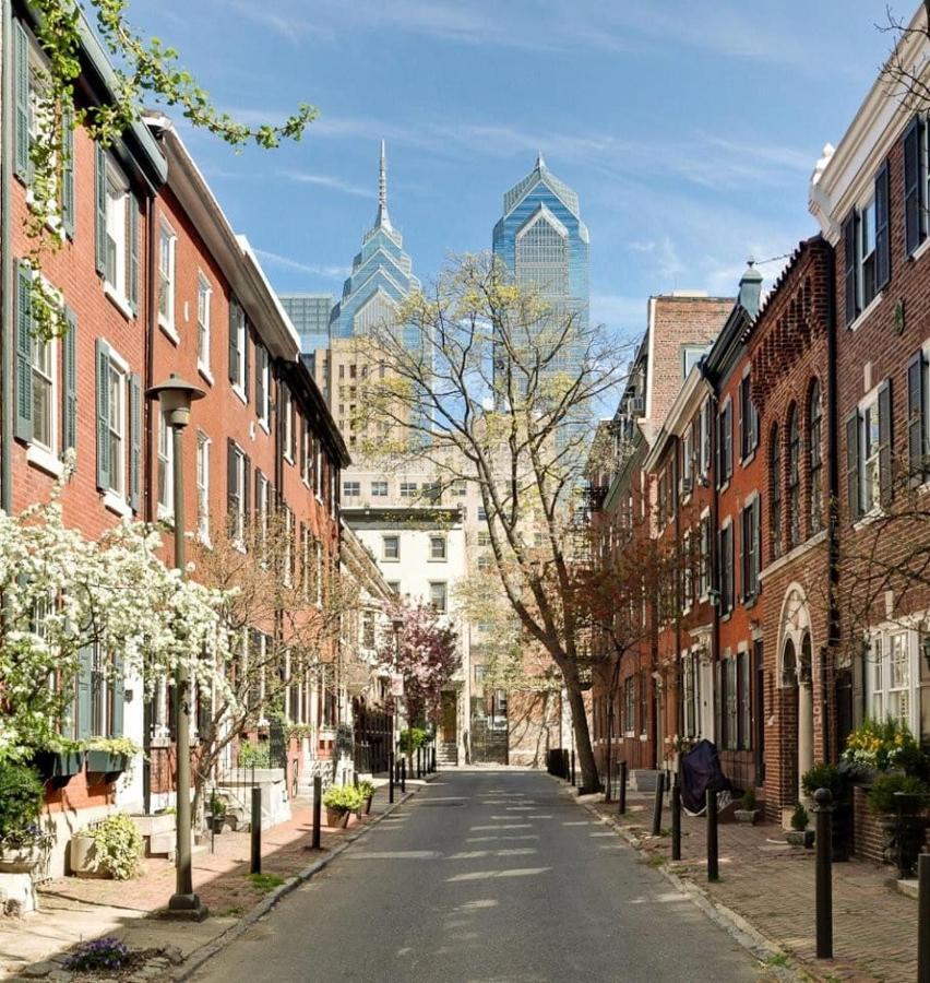 Renovated & Modern In Downtown Philly Apartment Philadelphia