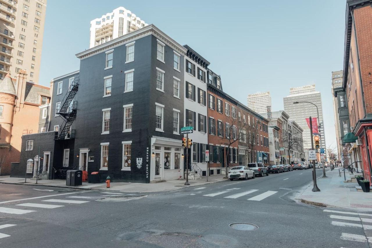 Renovated & Modern In Downtown Philly